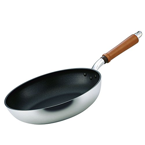 北陸アルミ フライパン 28cm 軽量 ガス火 日本製 深め 軽い 全面均一加熱 時短フライパン 丈夫 frying pan made in japan アルミ鋳物製 キャスト 熱変形に強い 木柄 木ハンドル 金属ヘラ使用 累計販売数100万枚 テフロン加工 最高級コーティング 焦げ付きにくい ジャパンクオリティ PFOAフリー センレンキャスト A-0244